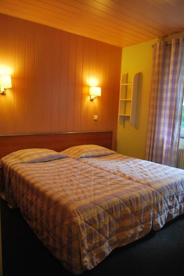 Hotel Spa Au Cheval Blanc Ribeauvillé Habitación foto